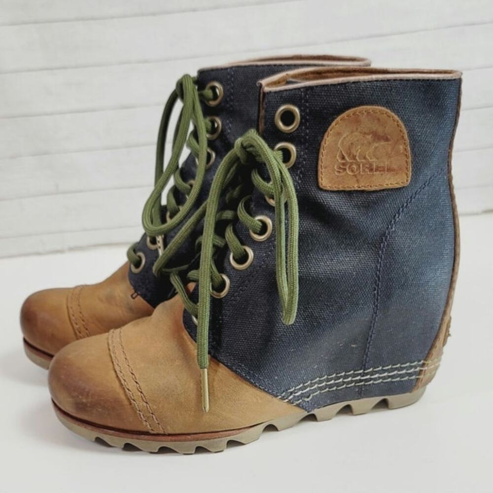 Sorel 1964 Premium Wedge Boot in Elk, sz 6